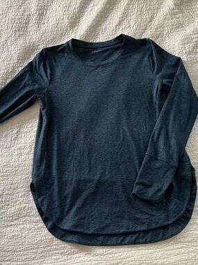 Athleta Long Sleeve Top - Blue - Medium
